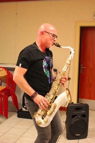 Daniel Traina au saxophone